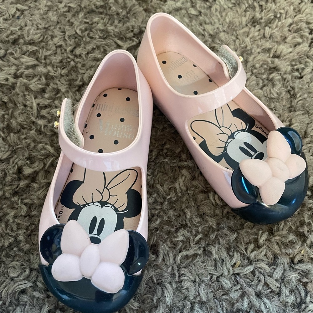 Mini Melissa Minnie Mouse size 7